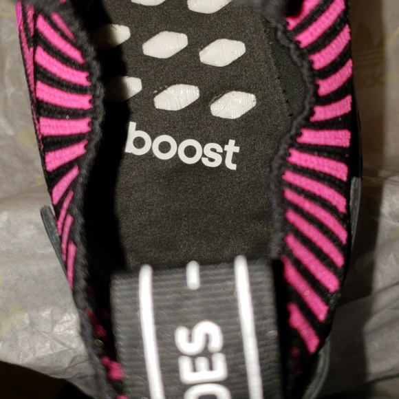 Adidas NMD_R2 Pink - Picture 7 of 7